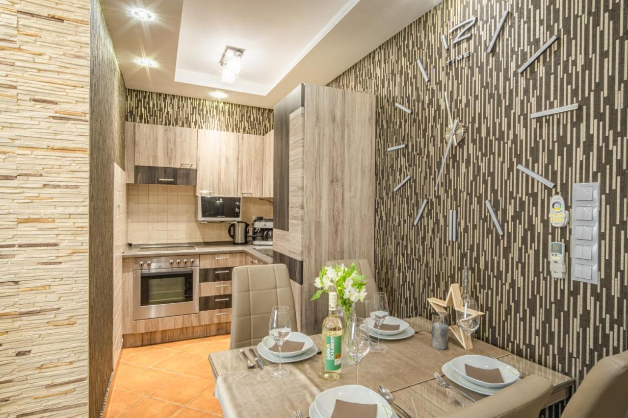 Myflat Club 218 Golden Beach Wellness Apartment 시오포크 외부 사진